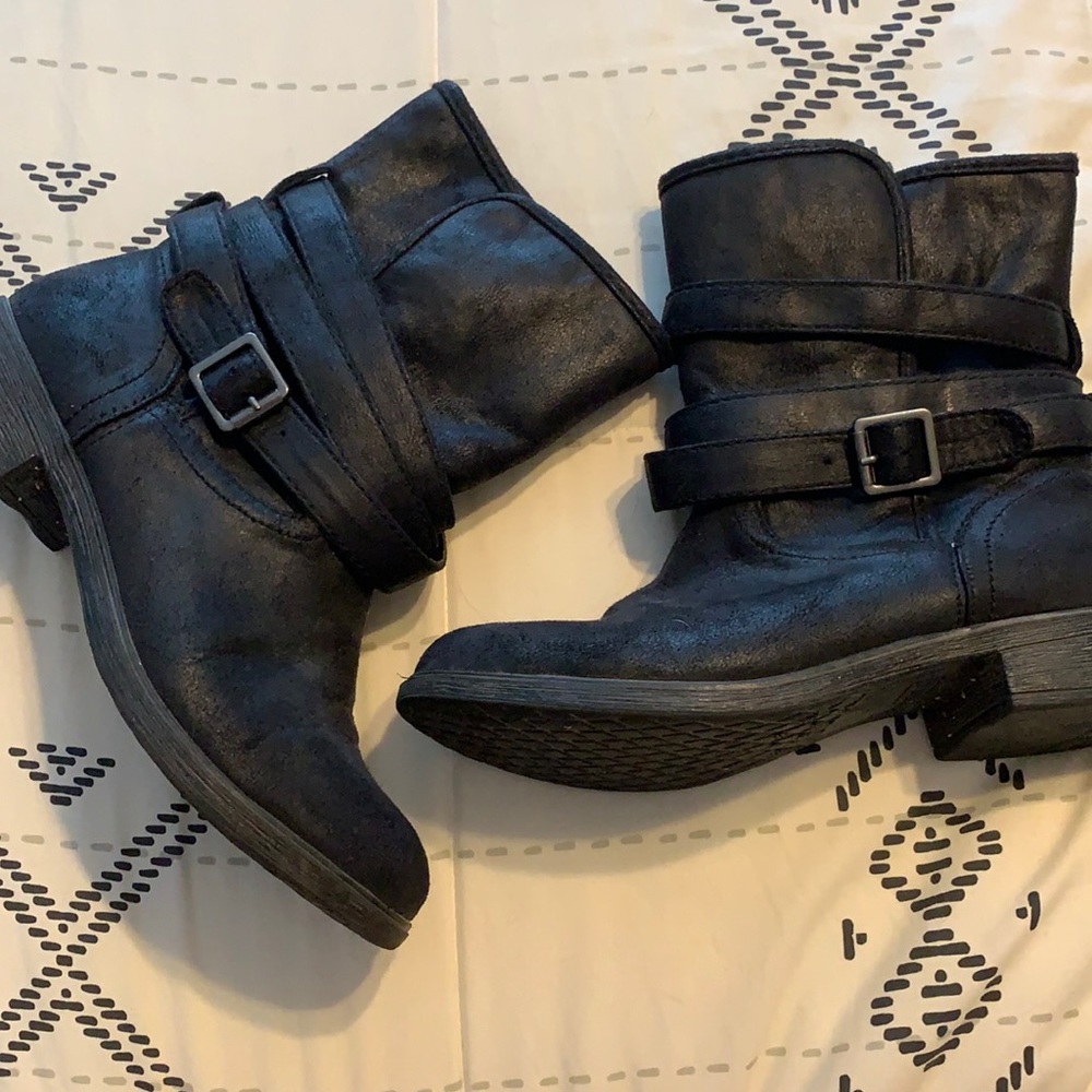 Women’s Black Leather boots
